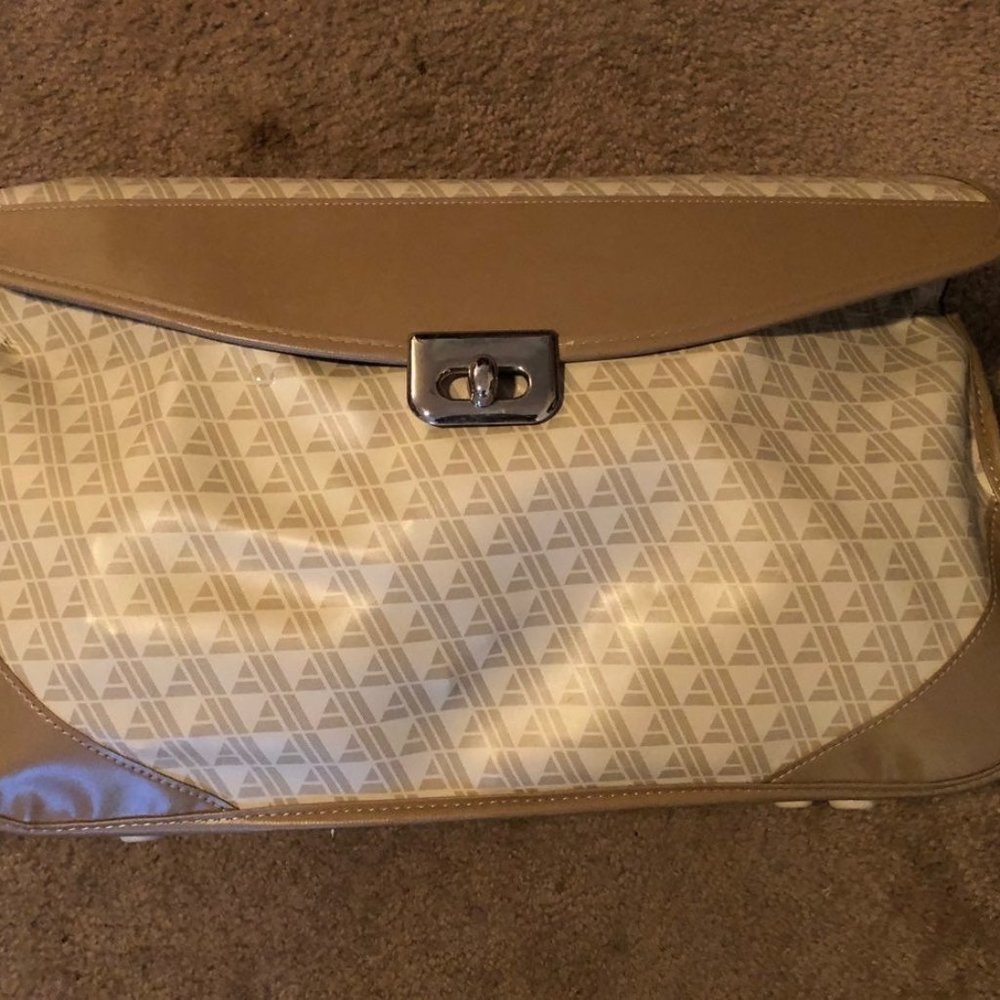 AVON TOTE - UNISEX
